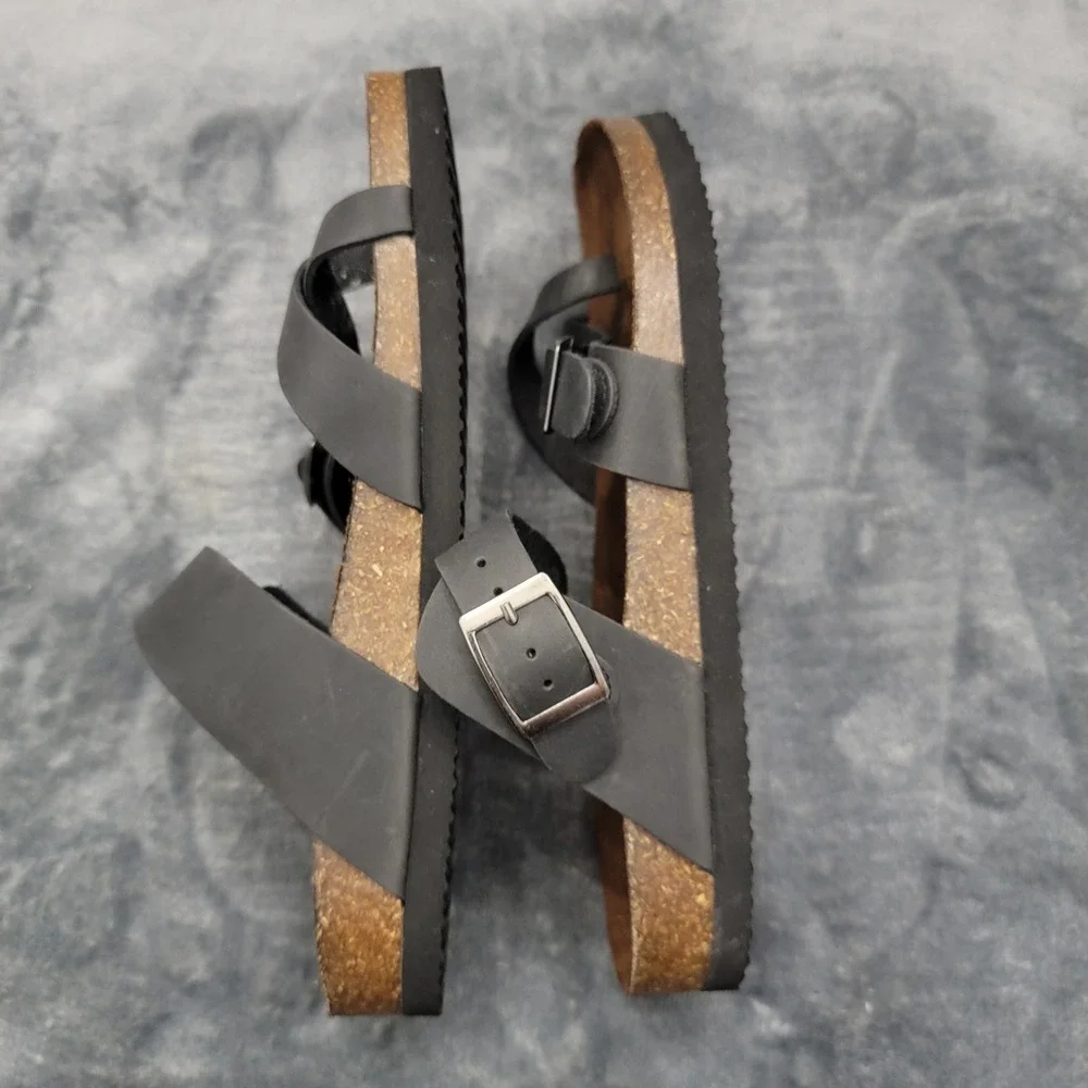 Mountain Sole Sandals Womens Size 7 Black Leather Toe Loop Buckle MS22282 - Picture 8 of 12